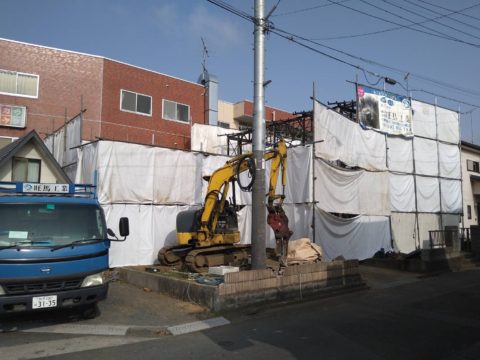 埼玉県嵐山町で木造2階建の解体工事を行わせていただきました。